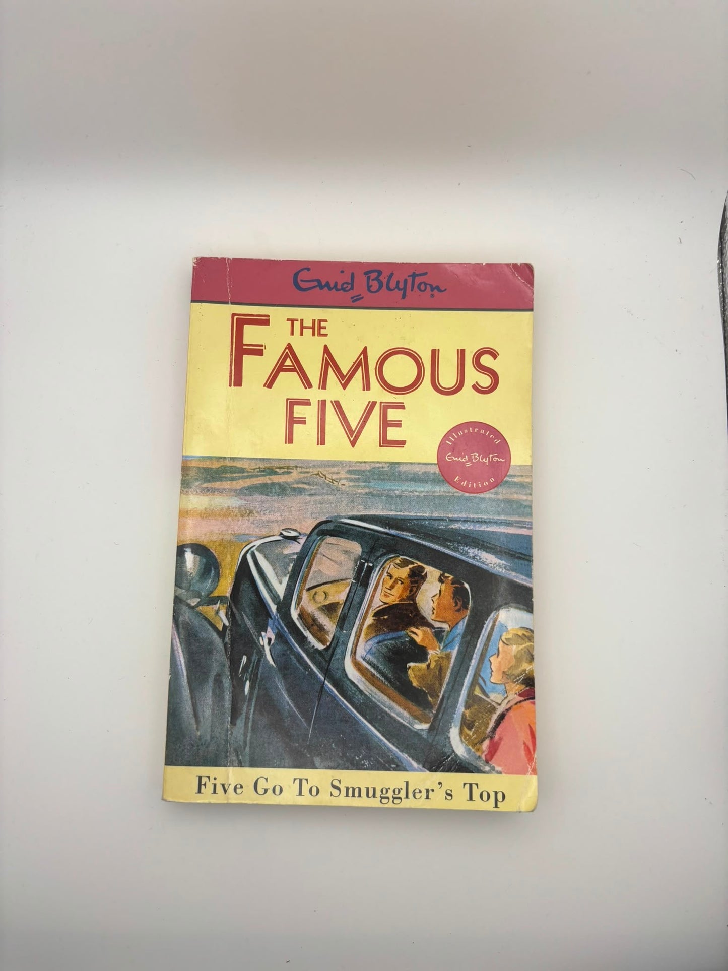 Famous Five: Famous Five: Five Go To Smuggler's Top: Book 4
