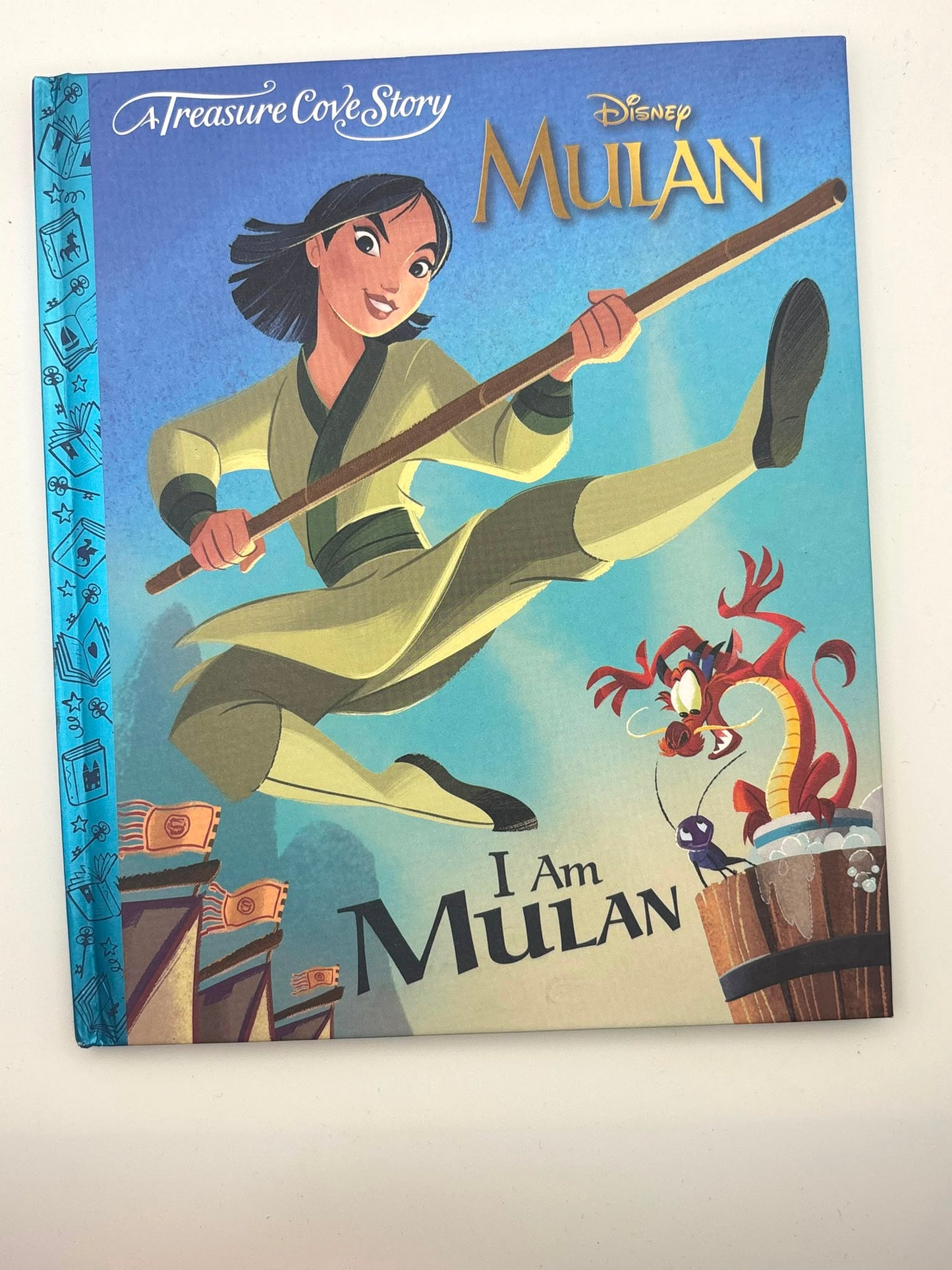 I Am: I Am Mulan (Disney Princess)