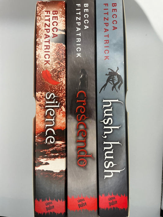 Hush, Hush Saga: Hush, Hush