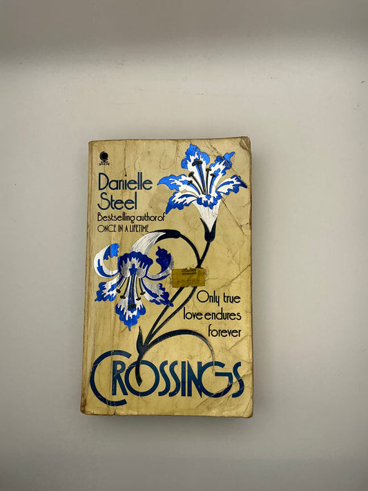 Crossings: An epic, unputdownable read from the worldwide bestseller
