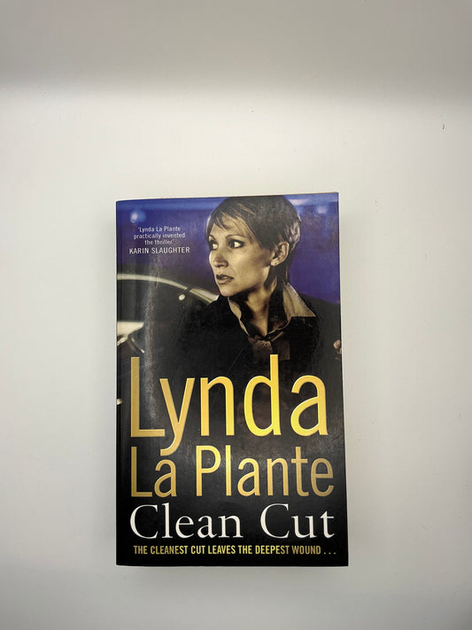 Anna Travis: Clean Cut: An Anna Travis Mystery